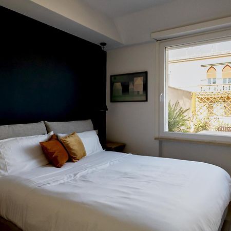 Live Rome Loft Borghese Apartment Bagian luar foto